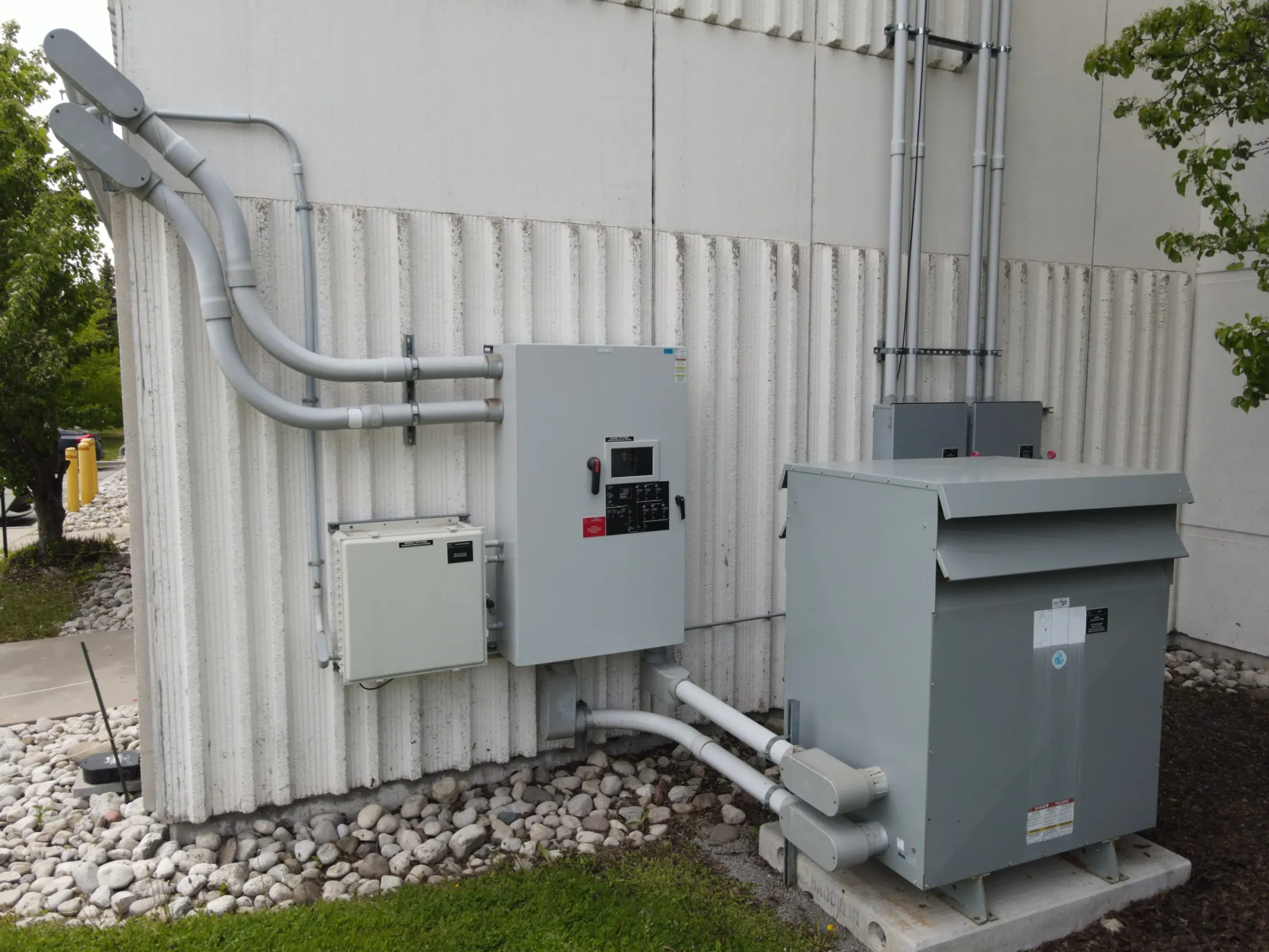 Sunny Crunch Foods — rooftop array, aerial view 03