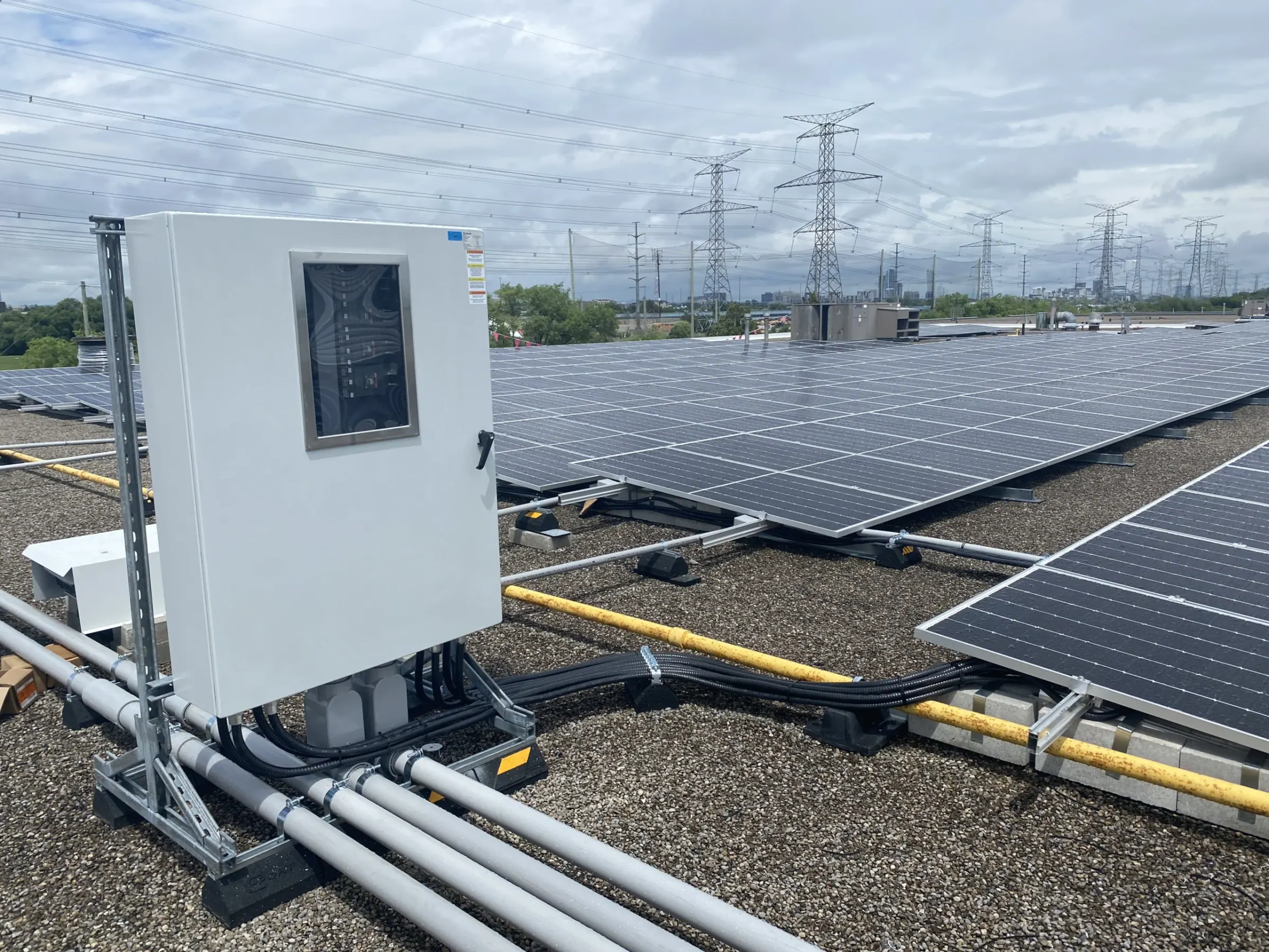 Sunny Crunch Foods — rooftop array, aerial view 04